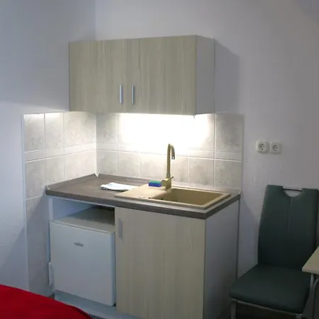 Napsugar Vendeghaz 4br Balatonfüred